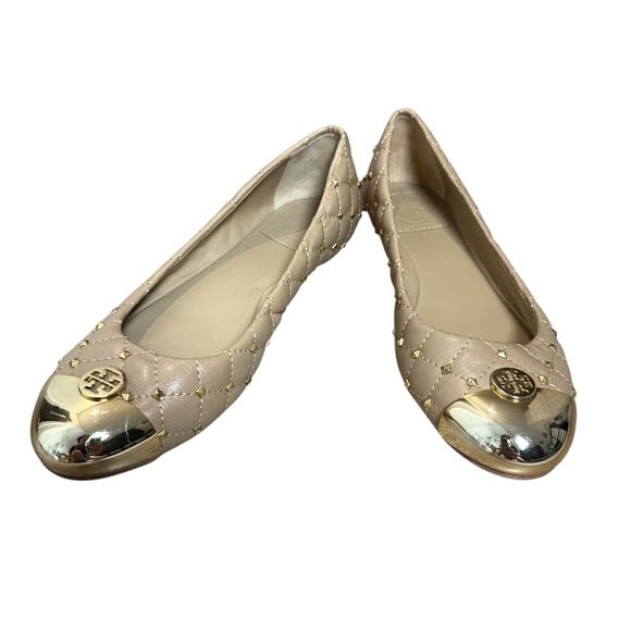 Tory Burch Kaitlin Taupe Gold Cap Toe Studded Medallion Slip On Ballet Flats 6.5 - Picture 5 of 9